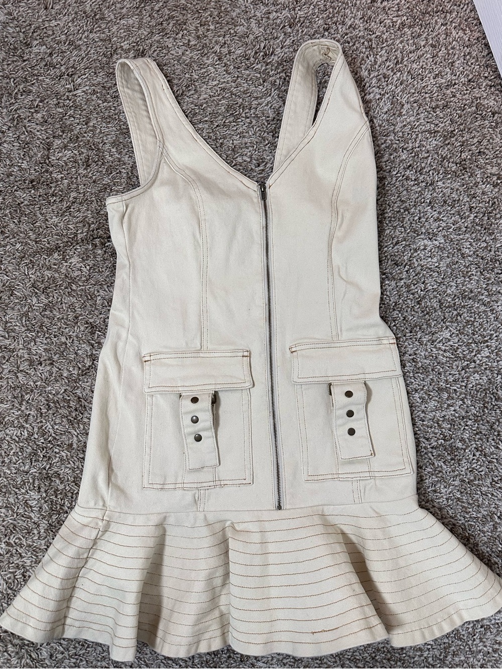 Venus Y2K Cream Denim Cargo Mini Dress Utility Ruffle Hem Size 6 drop hem